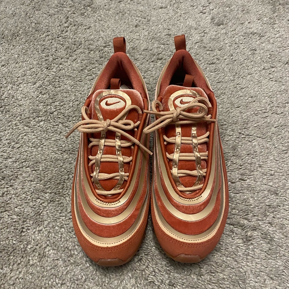 Women Air Max 97. Dusty Peach and Summit White.